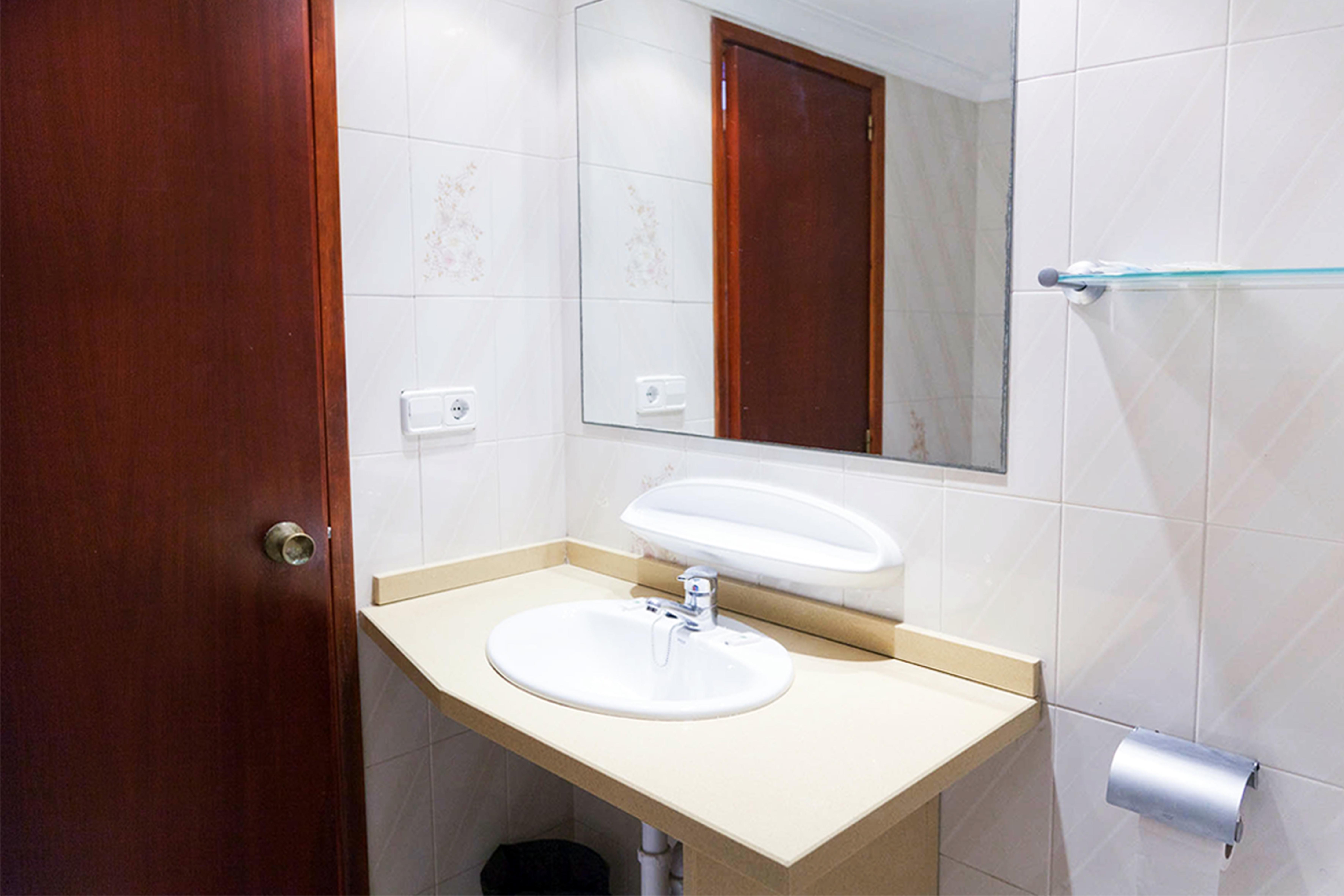 Aparthotel Vibra Bay San Antonio  Bagian luar foto