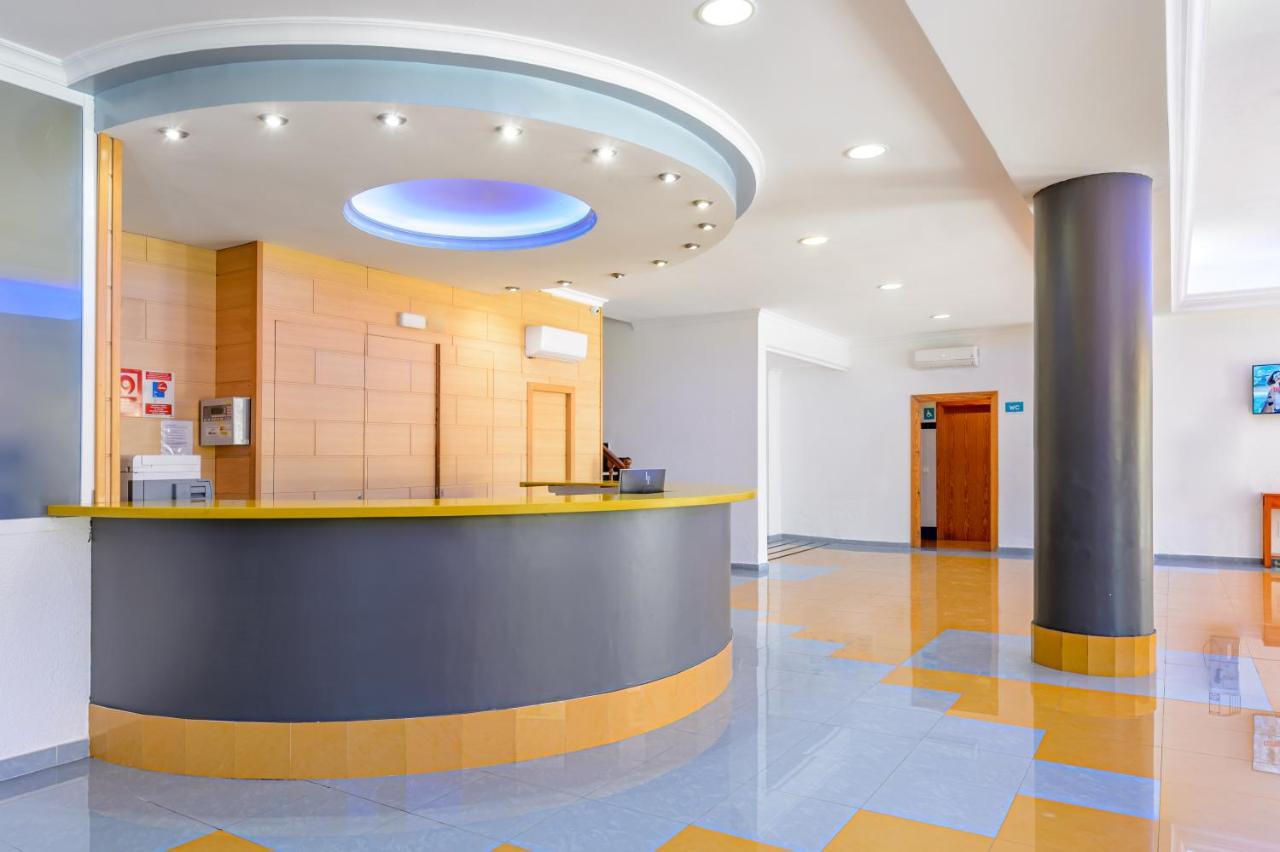 Aparthotel Vibra Bay San Antonio  Bagian luar foto