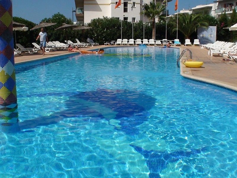 Aparthotel Vibra Bay San Antonio  Bagian luar foto