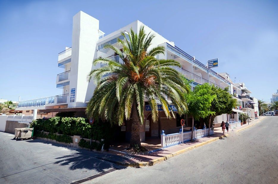 Aparthotel Vibra Bay San Antonio  Bagian luar foto
