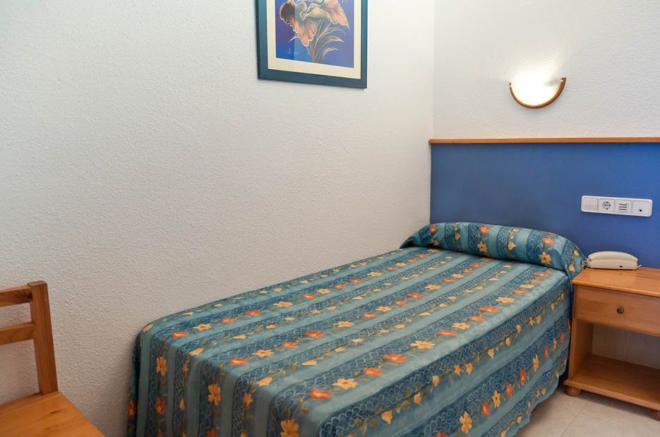 Aparthotel Vibra Bay San Antonio  Bagian luar foto